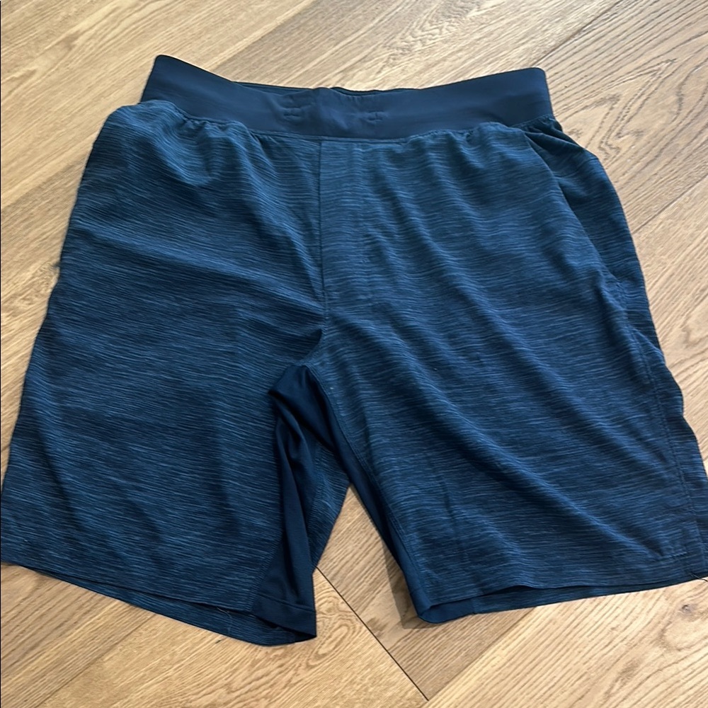 Lululemon Men's Blue Marled Athletic Shorts